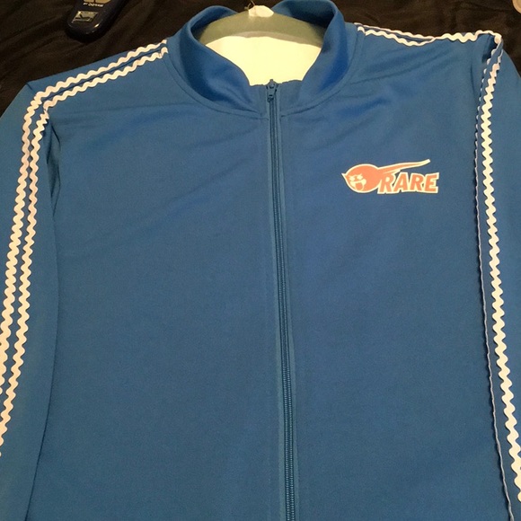 Jacket - Picture 1 of 2